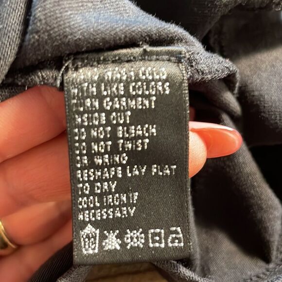 August Silk Embroidered Top - Picture 8 of 13